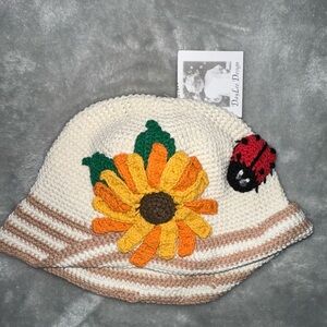 NWT San Diego Hat Daylee Design Flower Crocheted Cap Baby 0-6 mos
